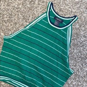 crop top